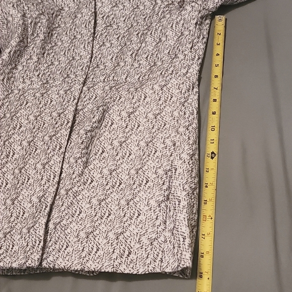 Blue and White Lined Coat - Picture 5 of 8